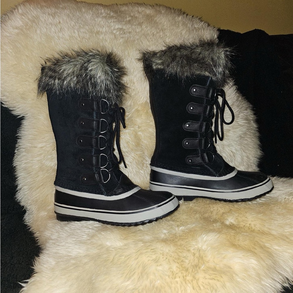 NWT Sorel Joan of Arctic WP boots Size 9